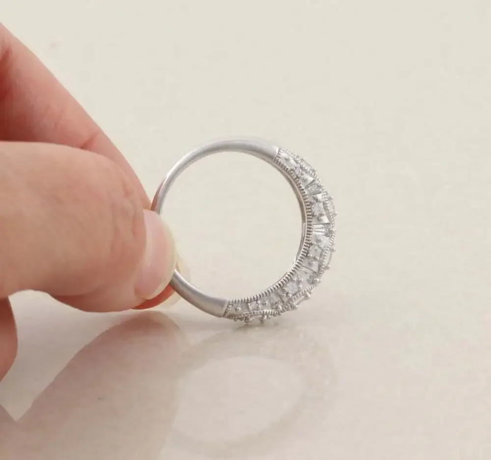Sterling Silver Ornate Sparkly Cubic Zirconia Band Ring Size 8